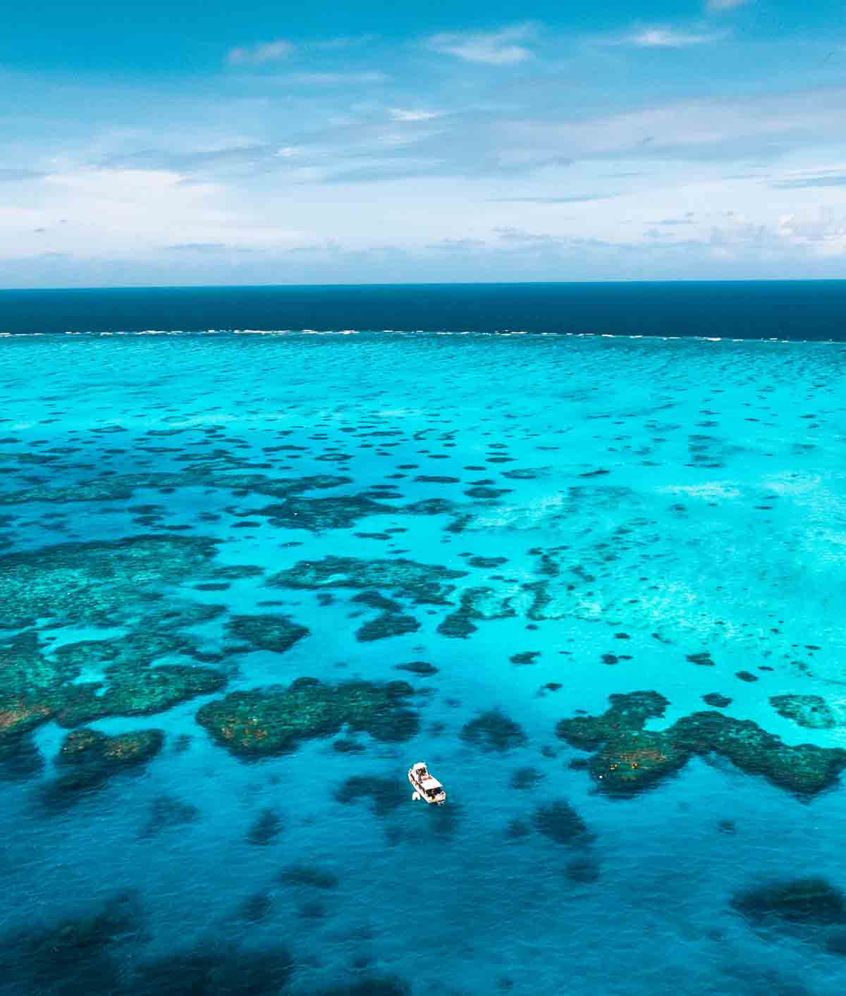 a birdseye view of mv adrenalin anchored at lodestone reef